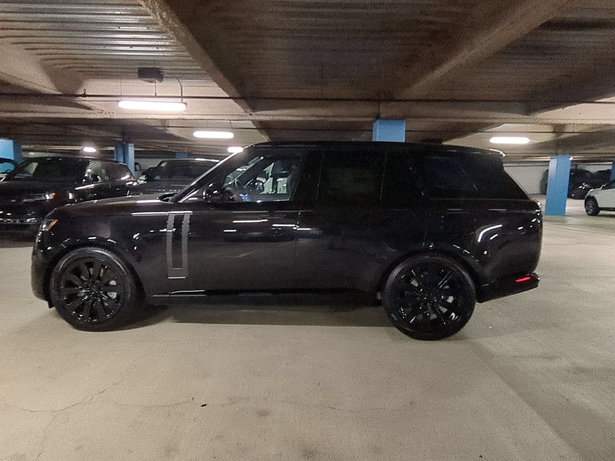 2026 Land Rover Range Rover SE Phev SUV