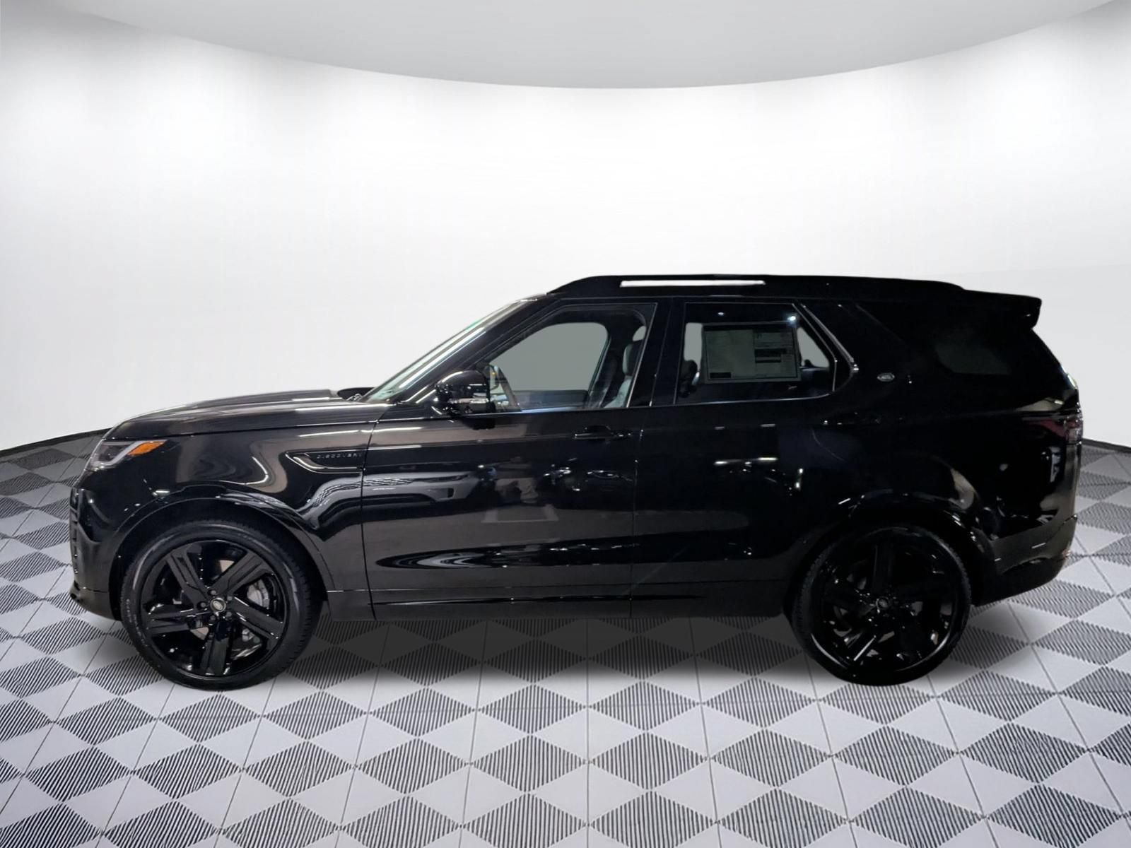 2026 Land Rover Discovery Dynamic SE SUV