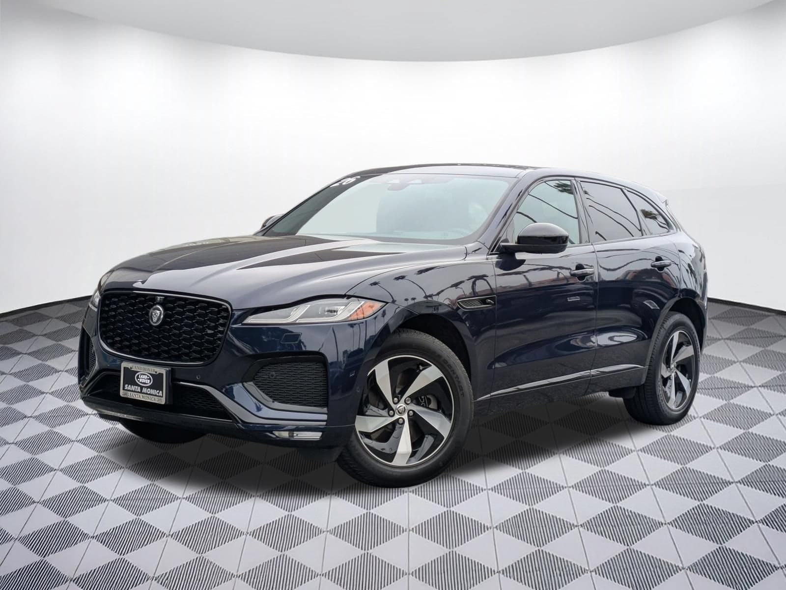 2026 Jaguar F-PACE P250 R-Dynamic S's photo