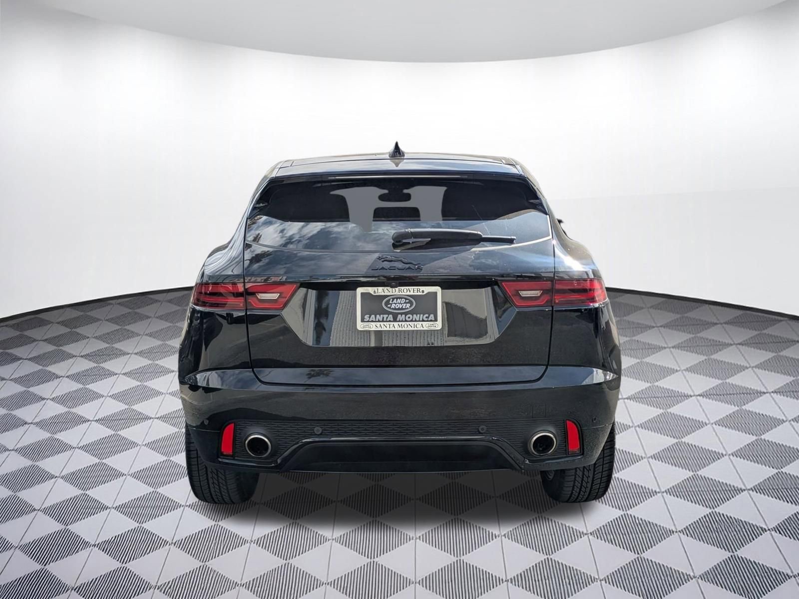 E-PACE R-Dynamic SE R-Dynamic SE P250 AWD