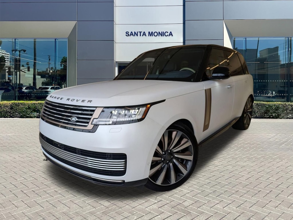 New 2026 Land Rover Range Rover SV P615 SV SWB