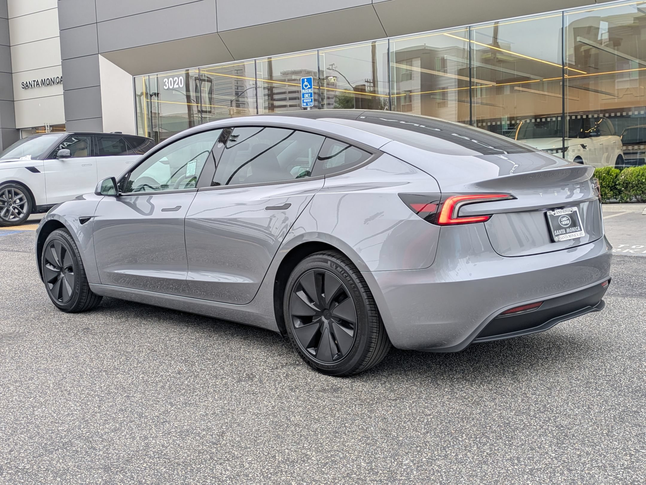 Model 3 Long Range Long Range RWD
