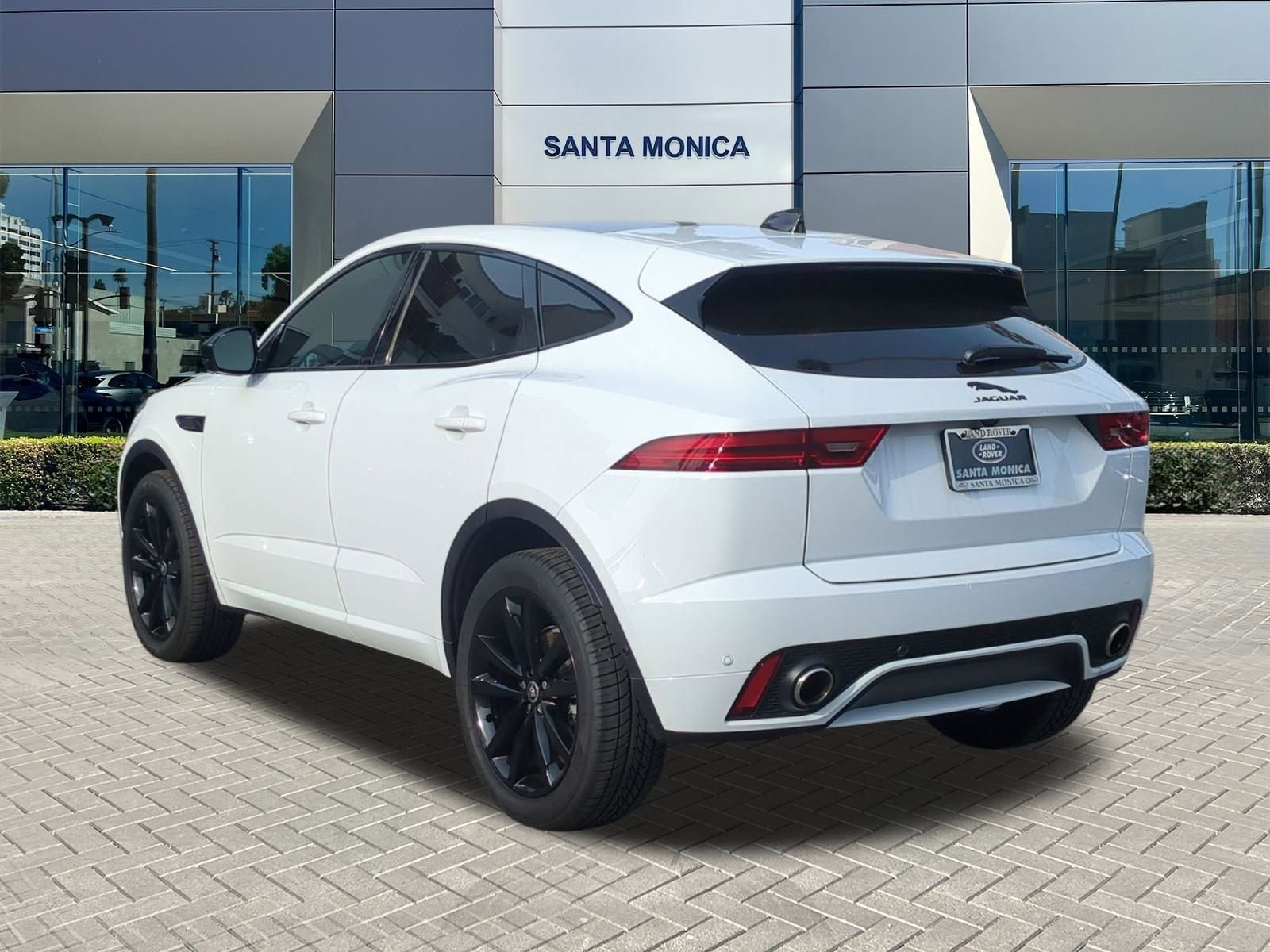 2024 Jaguar E-PACE R-Dynamic SE photo 2