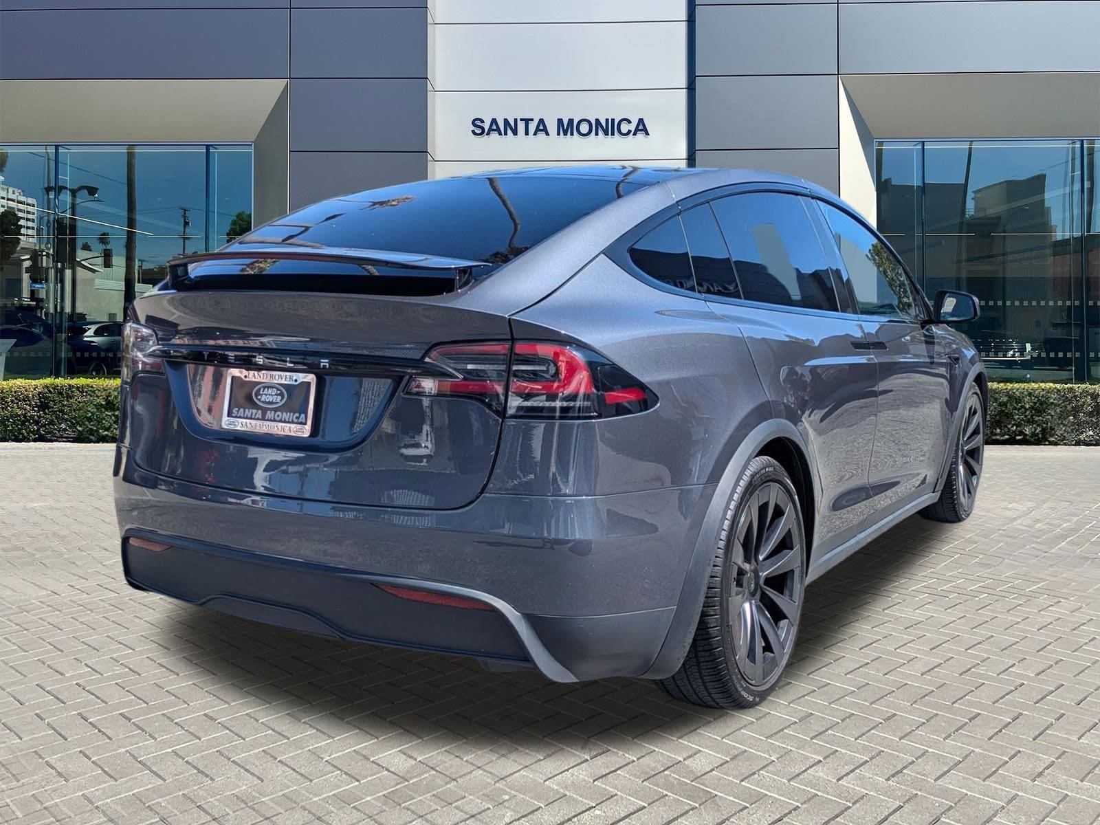 2023 Tesla Model X Standard Range photo 4