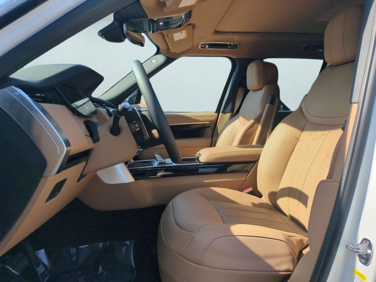2026 Land Rover Range Rover SE - Photo 15