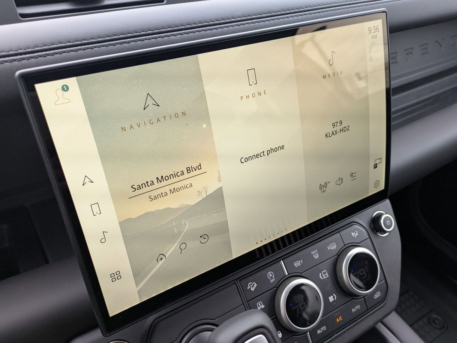 2026 Land Rover Defender X-Dynamic SE - Photo 21