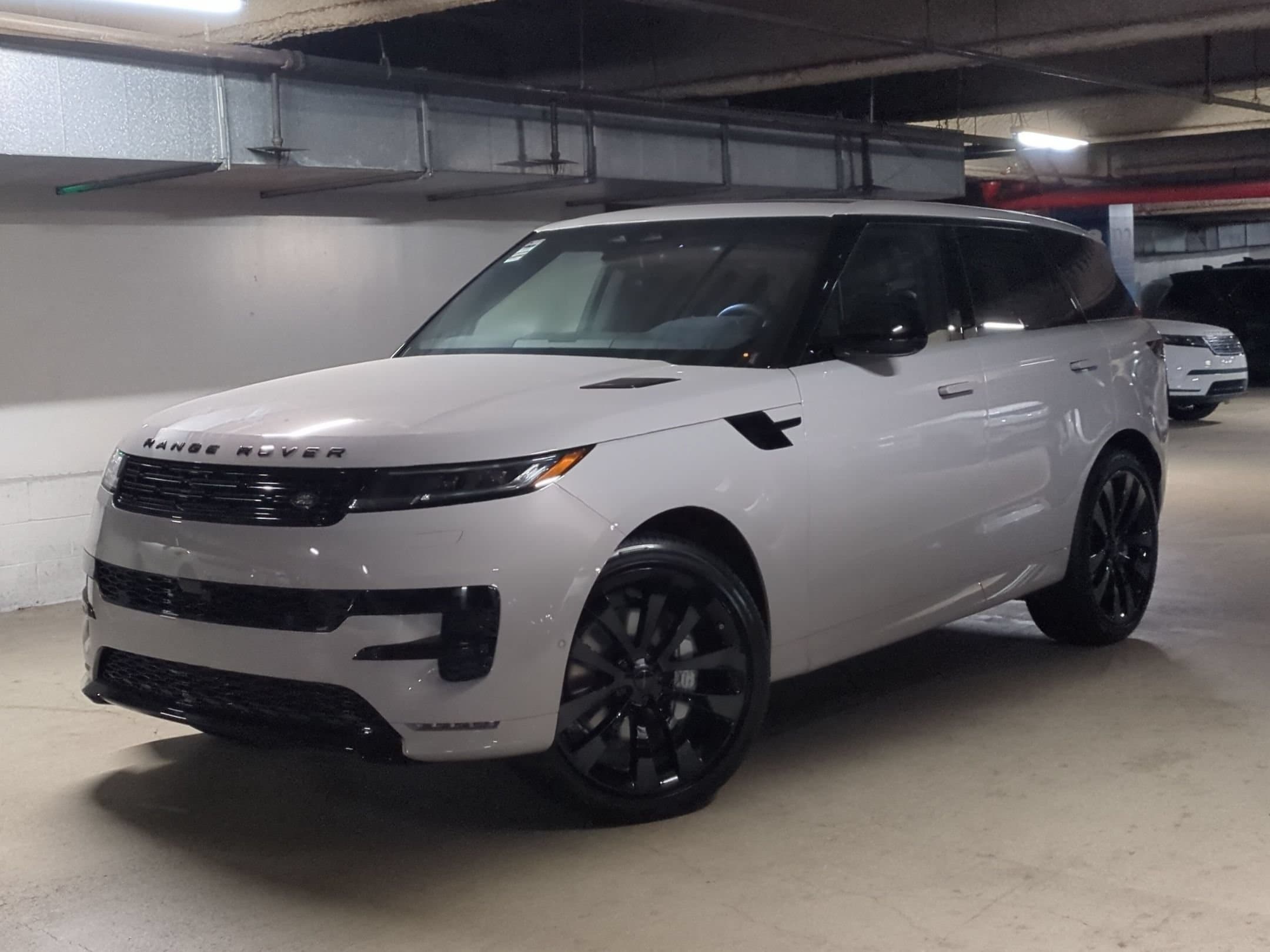 2026 Land Rover Range Rover Sport SUV 