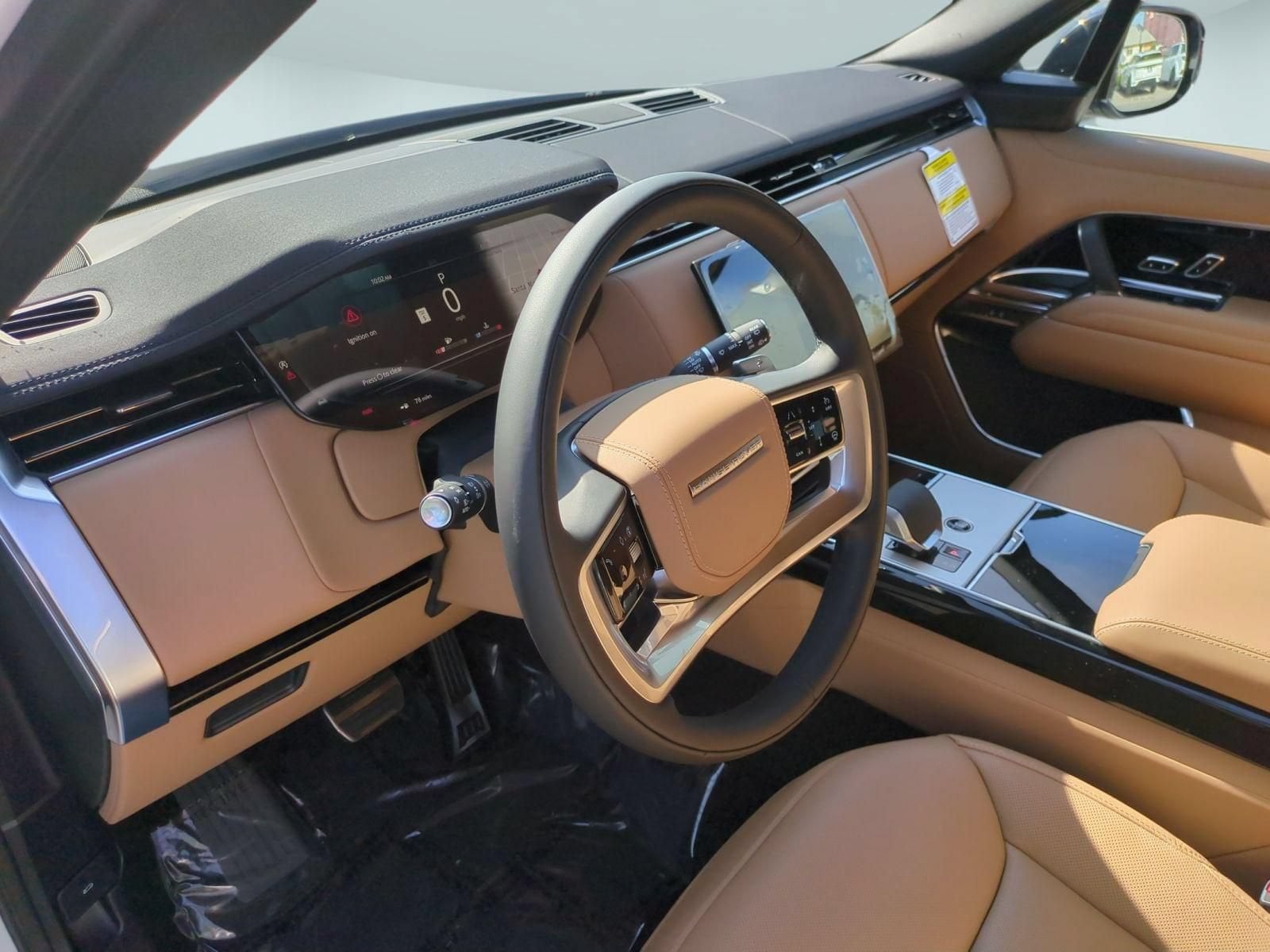 2026 Land Rover Range Rover SE - Photo 16