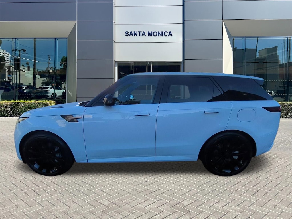 New 2026 Land Rover Range Rover Sport P460e Dynamic SE SUV