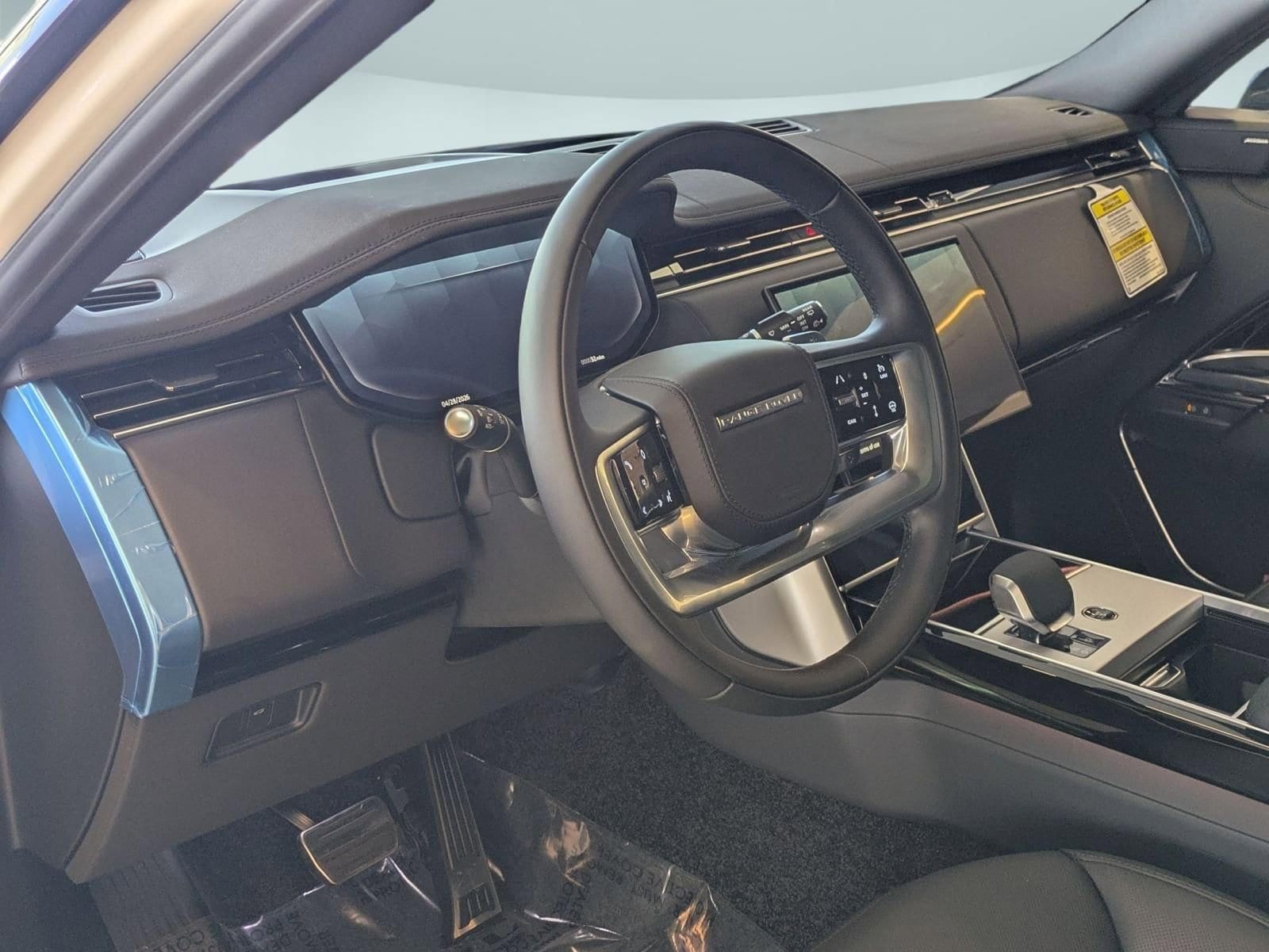 2026 Land Rover Range Rover SE - Photo 12