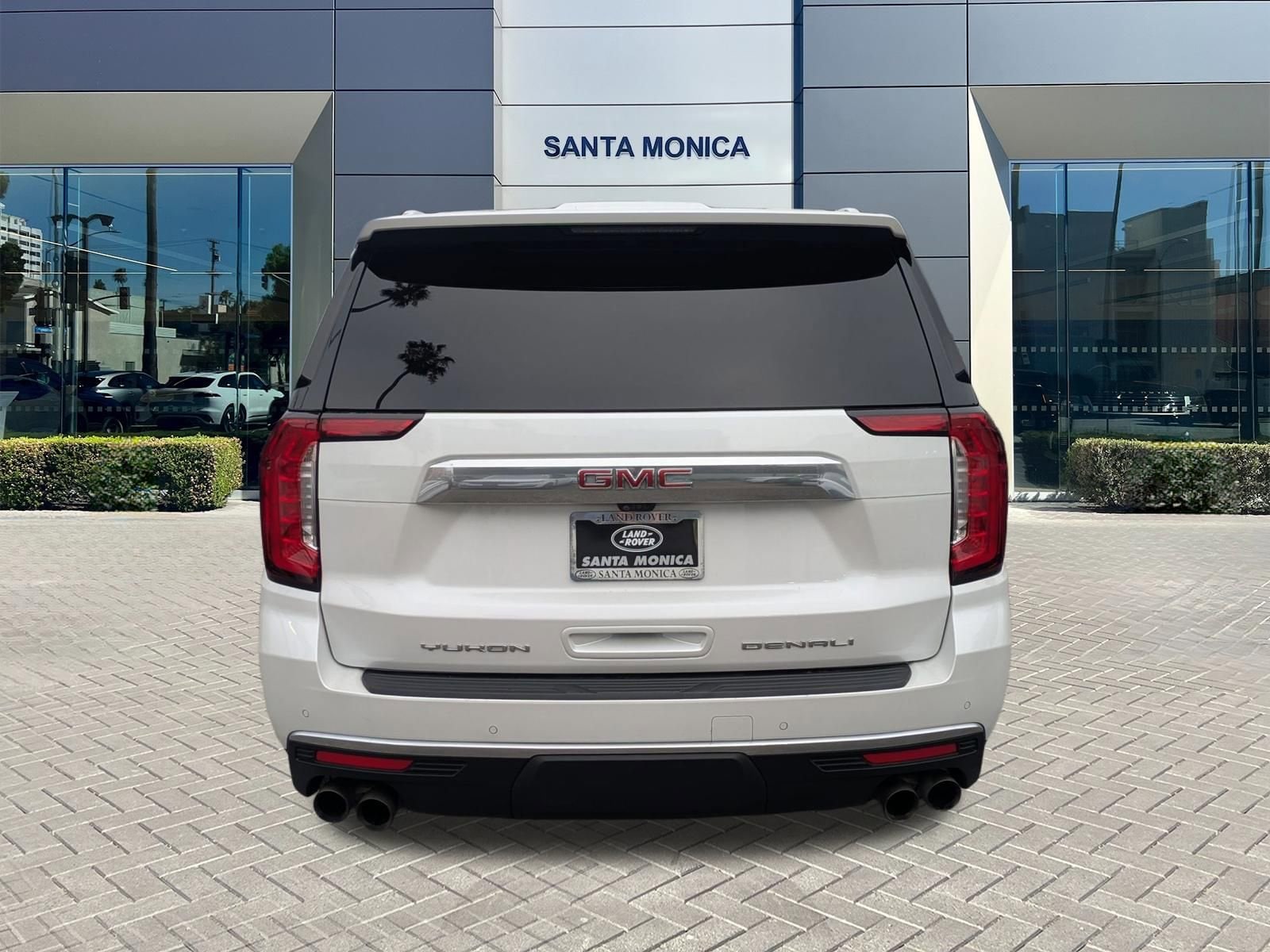2021 GMC Yukon Denali photo 5