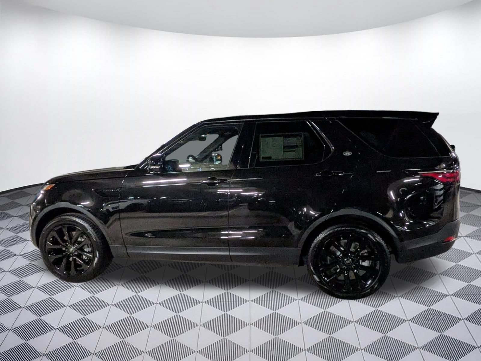 2026 Land Rover Discovery S SUV