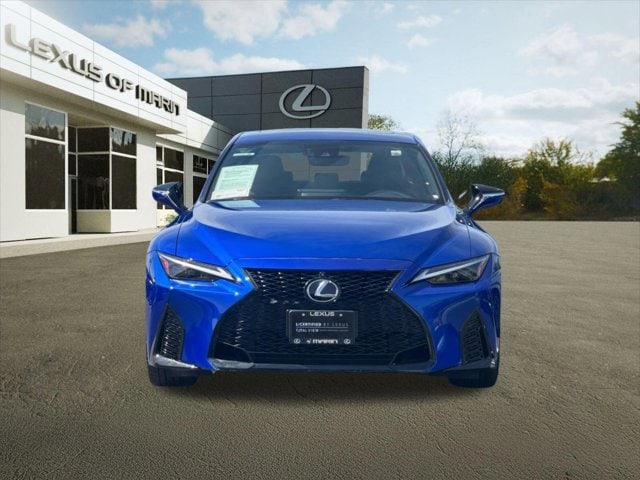 2023 LEXUS IS 350 F SPORT photo 4
