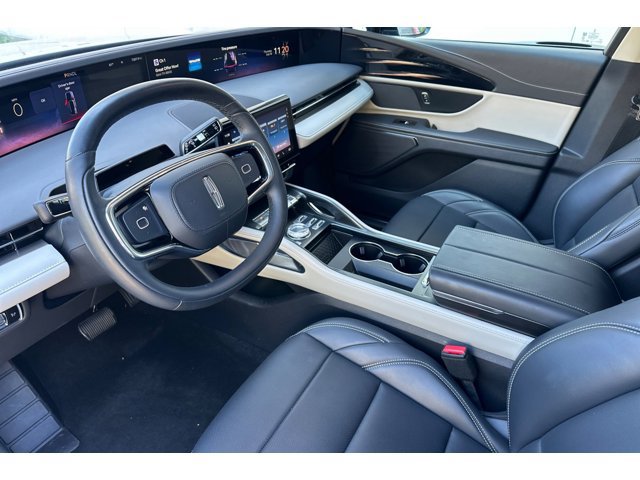 Nautilus Premiere SUV