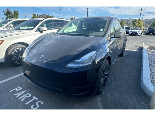Model Y Long Range SUV