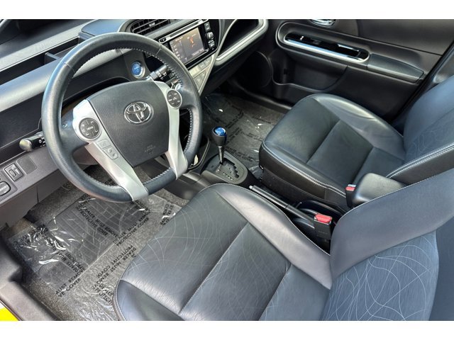 2015 Toyota Prius C Four photo 4