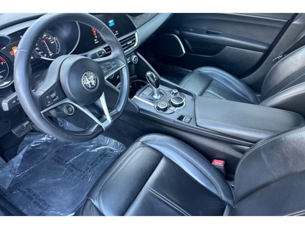 Used 2019 Alfa Romeo Giulia Sedan