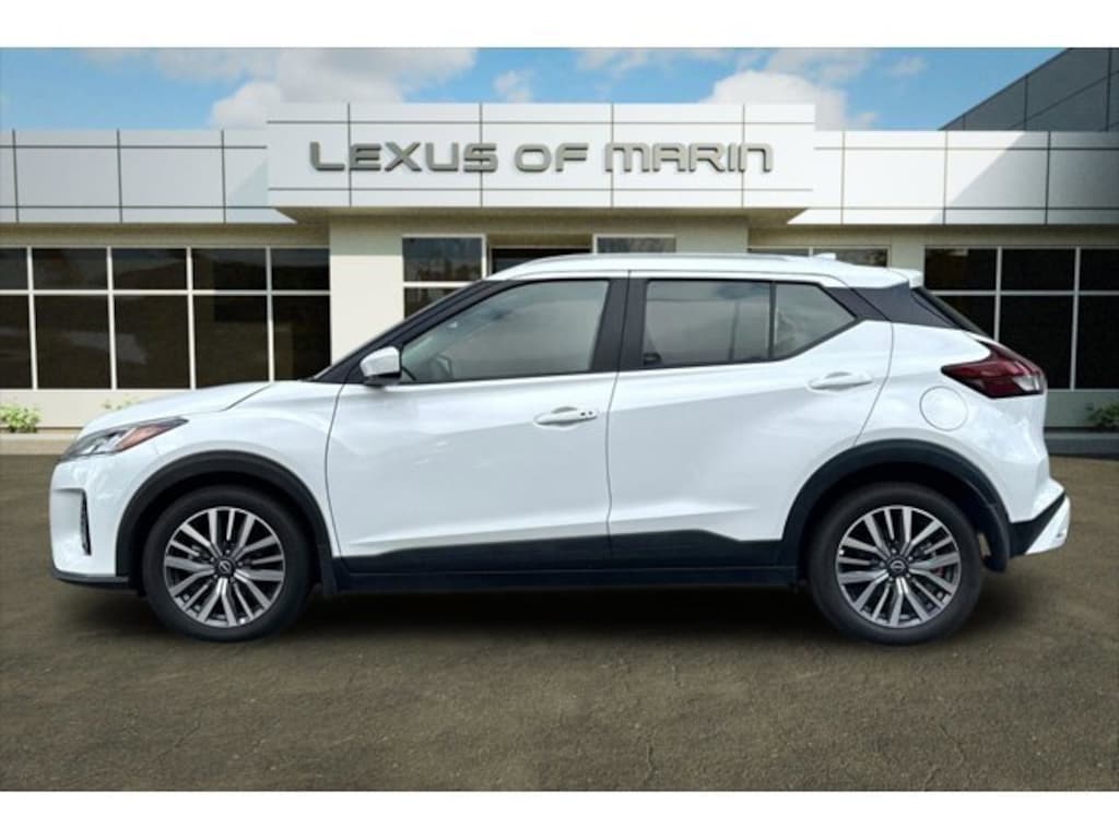 Used 2024 Nissan Kicks SV SUV