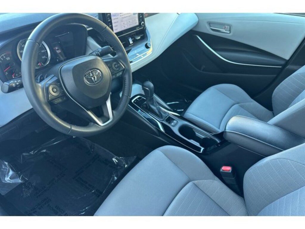 Used 2022 Toyota Corolla SE Sedan