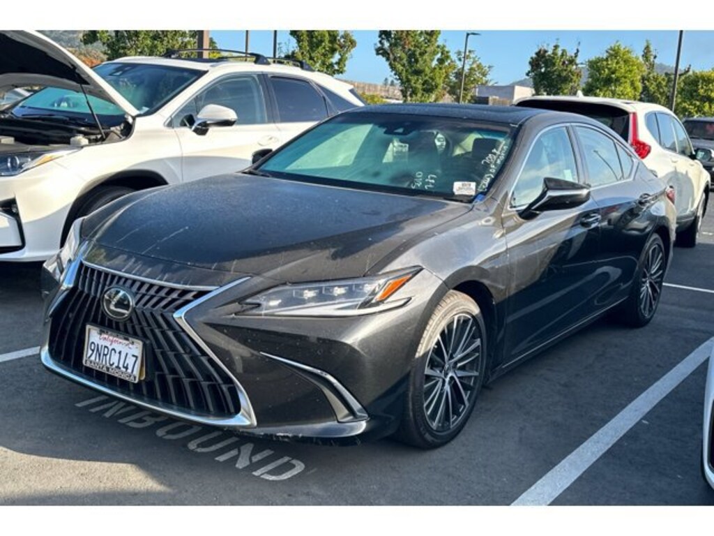 Used 2025 Lexus ES 300h Base Sedan