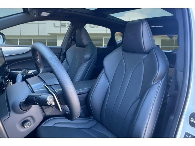 2026 Lexus NX 450h+ F-Sport - Photo 20