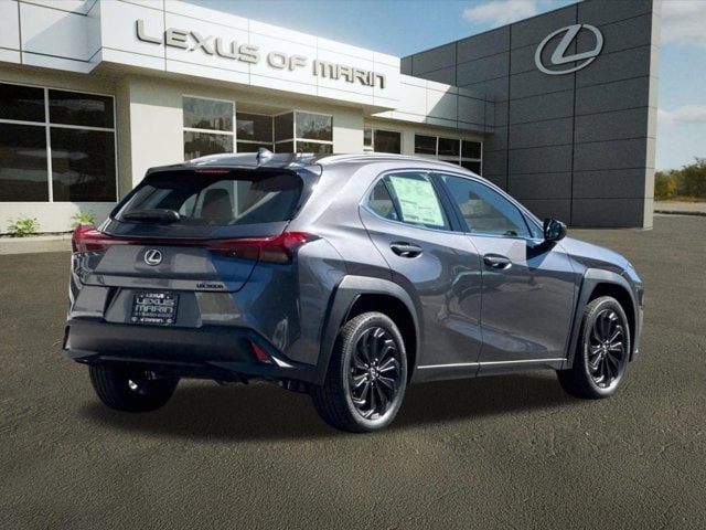 2026 Lexus UX Hybrid 300h - Photo 8