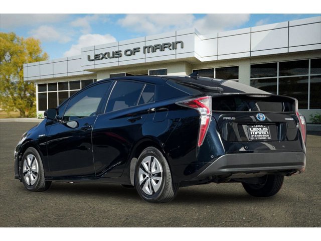 2018 Toyota Prius Two Eco photo 2
