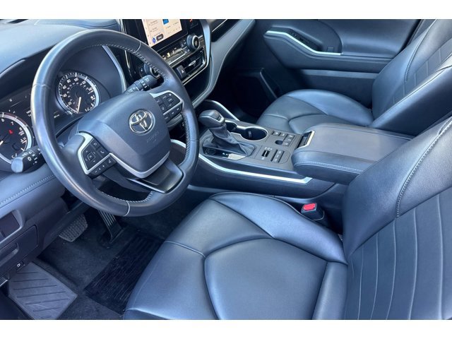 2024 Toyota Highlander XLE photo 4
