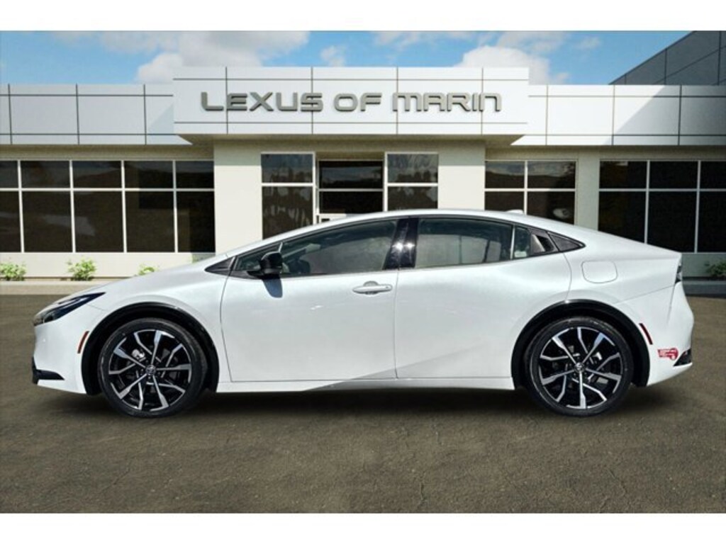 Used 2024 Toyota Prius Prime XSE Premium Hatchback