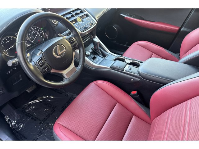 2020 Lexus NX 300 Premium photo 3
