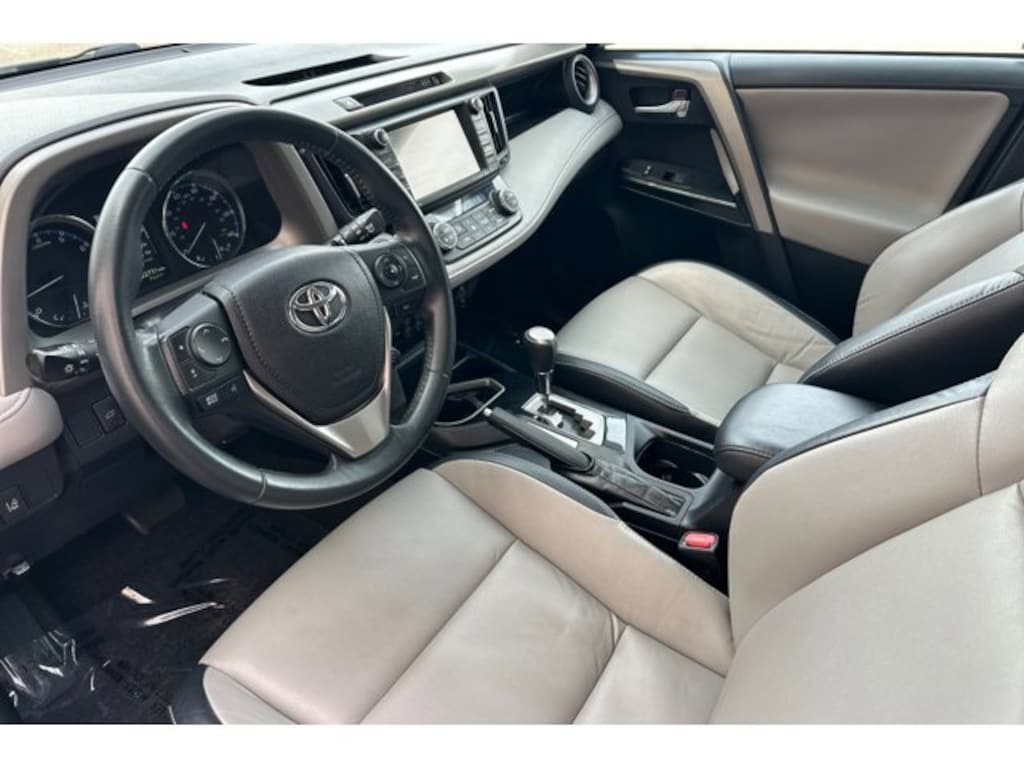 Used 2017 Toyota RAV4 Limited SUV