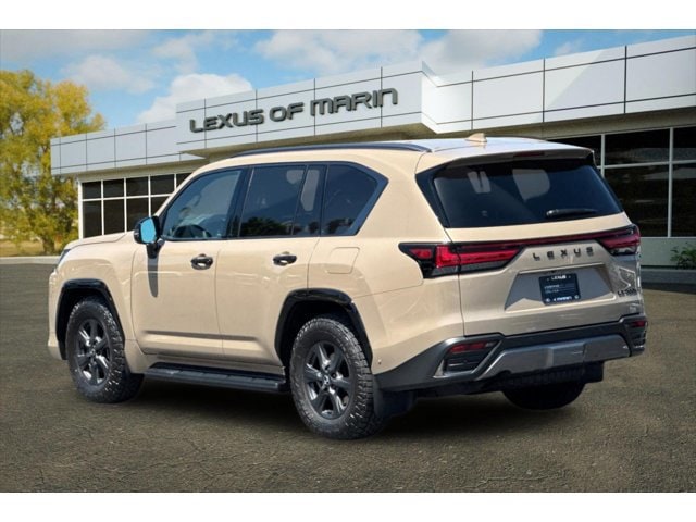 2026 LEXUS LX 700h Overtrail photo 2