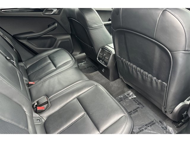 2024 Porsche Macan - Photo 30