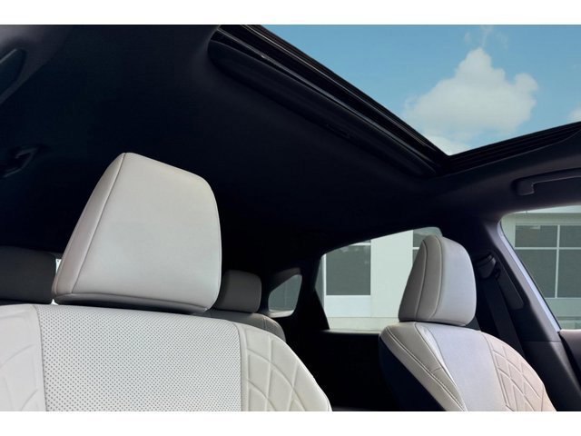 2026 Lexus RX 350 Premium - Photo 15