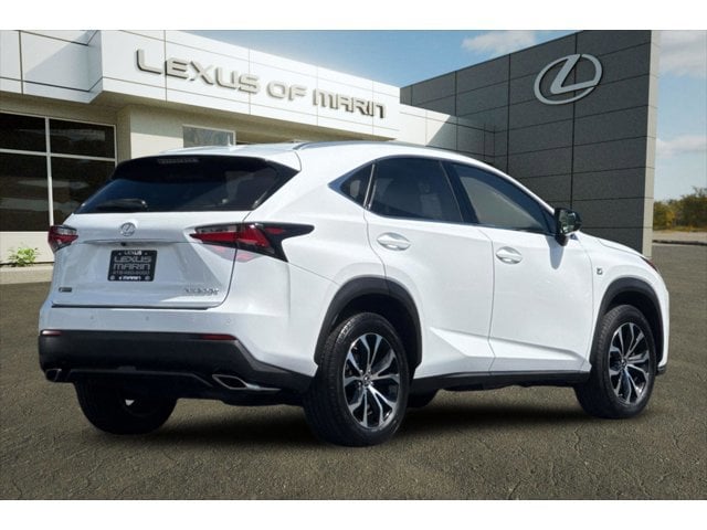 2017 LEXUS NX 200t photo 3