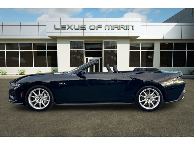 2024 Ford Mustang GT Premium Convertible photo 2