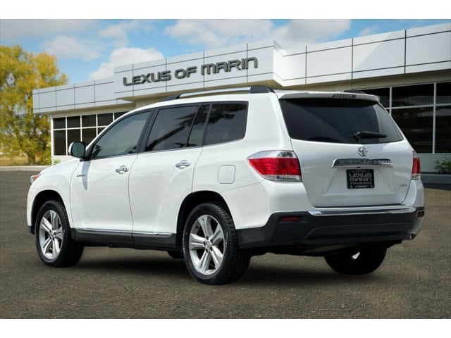 2013 Toyota Highlander 4WD Limited V6 photo 2