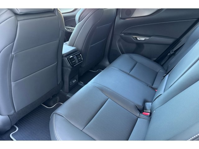 2026 Lexus NX PHEV 450h+ - Photo 25