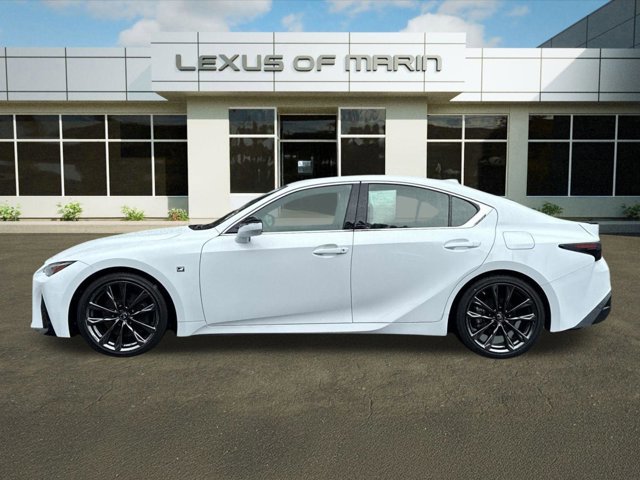 2022 Lexus IS 350 F SPORT photo 2
