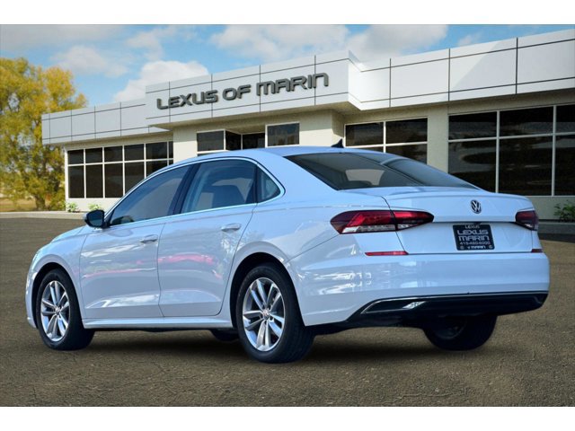 2020 Volkswagen Passat 2.0T SE photo 3