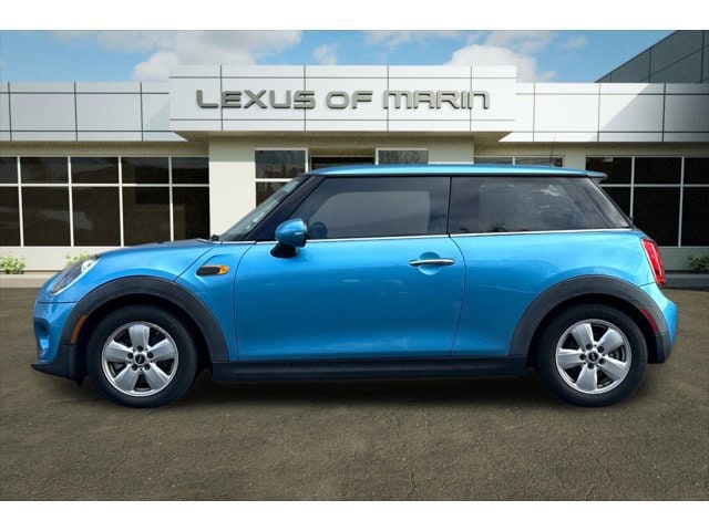 Used 2015 MINI Cooper Base with VIN WMWXM5C57FT942543 for sale in San Rafael, CA