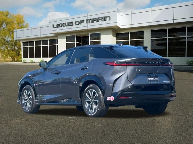2023 LEXUS RZ 450e Premium w/18" Wheel photo 2