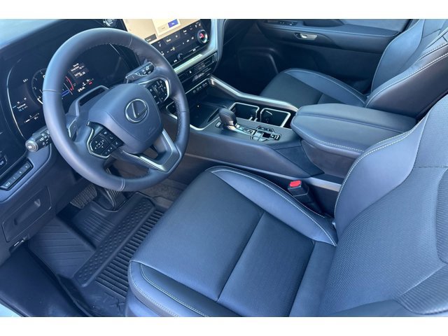 2026 Lexus TX 350 Premium photo 4