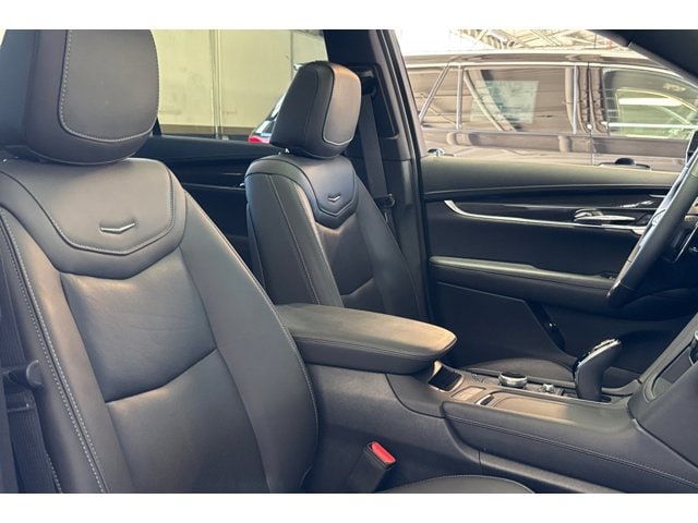 2025 Cadillac XT6 Sport - Photo 34