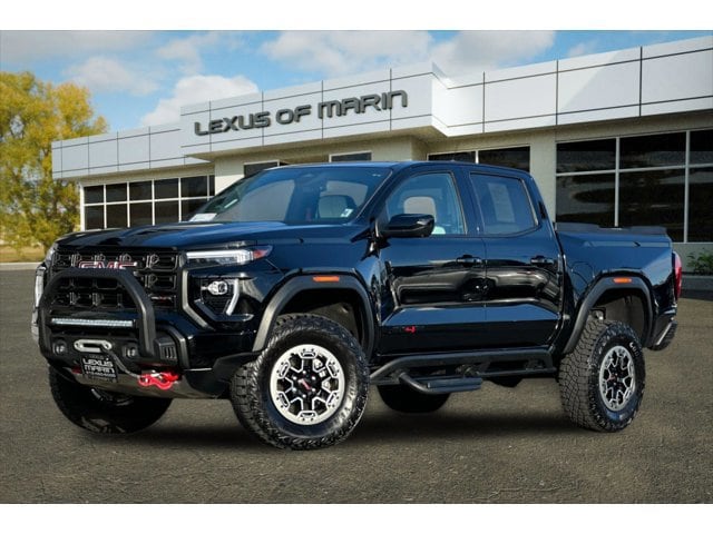 2023 GMC Canyon AT4X's photo