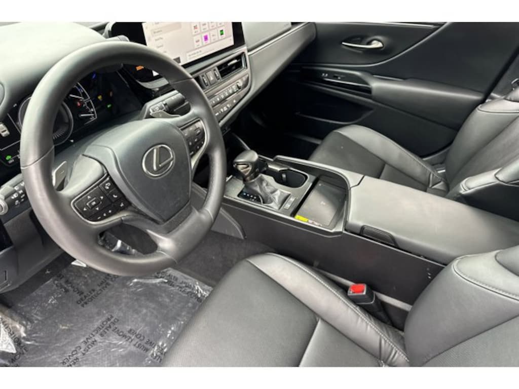 Used 2025 Lexus ES 300h Base Sedan