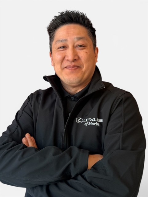 Staff member David Tran from ID_3a999b922866