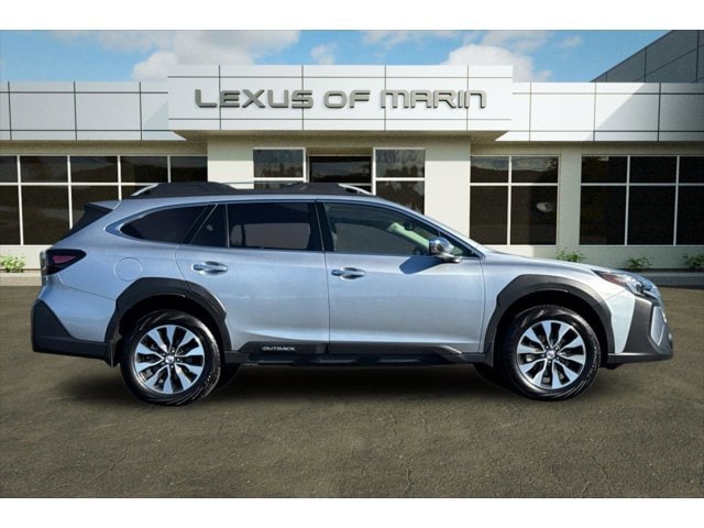 2025 Subaru Outback Touring photo 6