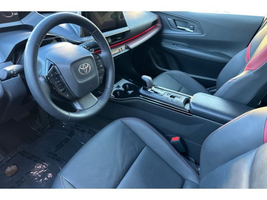 Used 2024 Toyota Prius Prime XSE Premium Hatchback