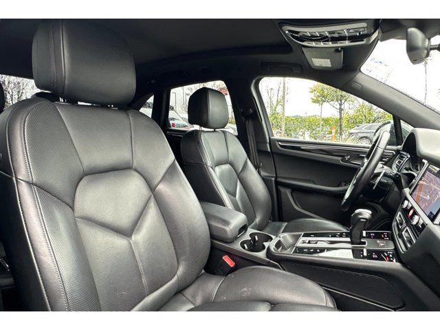 2024 Porsche Macan - Photo 31